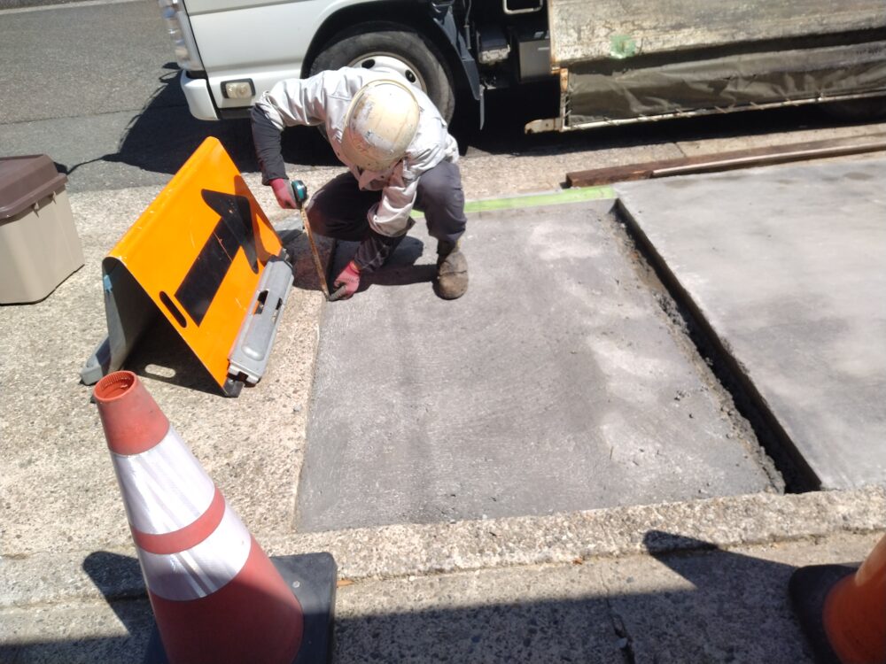 施工中